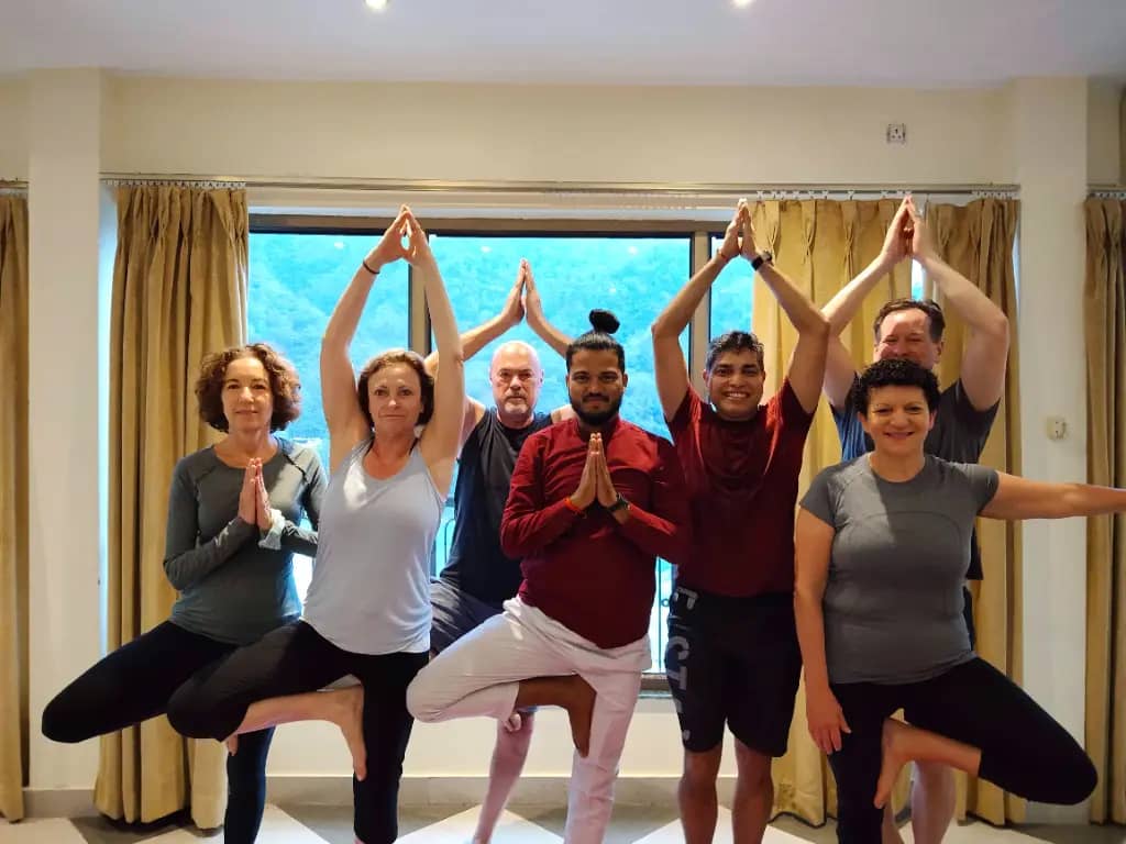 300 hour yoga teacher training course in rishikesh